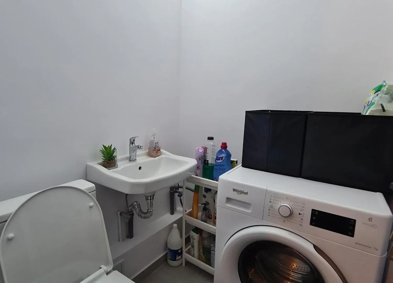 Apartment In Dristor Area Bucharest